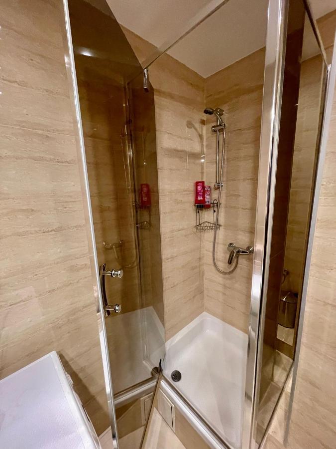 Diamond Metro Wifi 300 Mbs 70'tv Netflix Hbo Appletv+ Apartament *